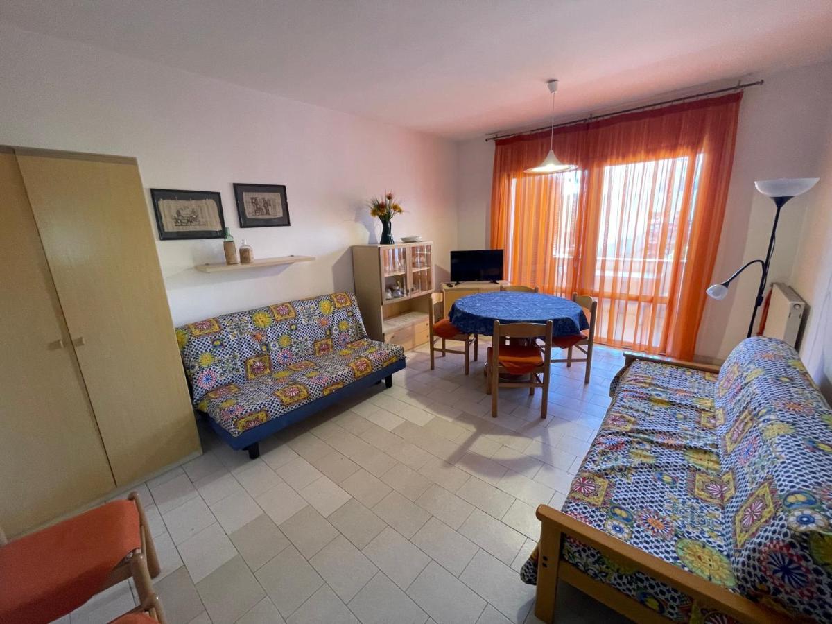 Apartamento Vega Bilocale Con Piscina E Terrazza Caorle Exterior foto